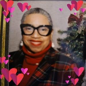 Meet your Posher, Valerie